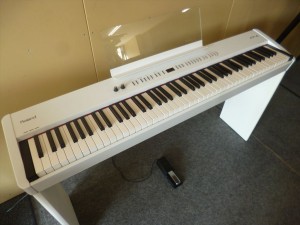 14-300x225.jpg?w=640