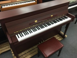 YAMAHA 電子アップライト型ピアノ DUP-7の中ってどうなってるの 